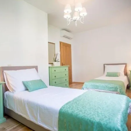 Nyaraló Mare Mit Pool, Garten, Klimatisiert, Bis 6 Personen, Bei Lanterna Tar-Vabriga